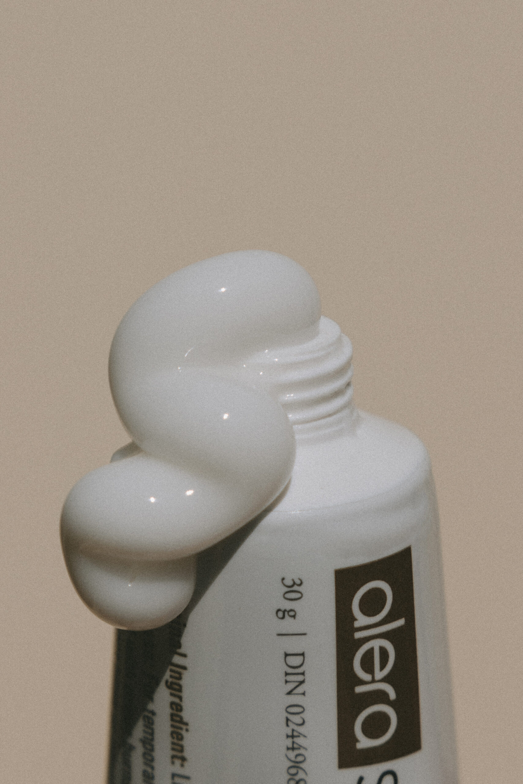 Zensa Numbing Cream - 30g Aesthetics Depot Zensa Numbing Cream - 30g - Image 4